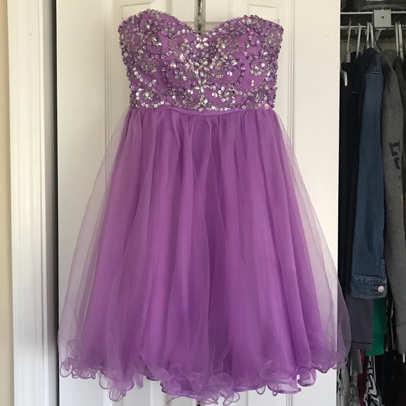 Lavender Short Formal Dress - Picture 2 of 3